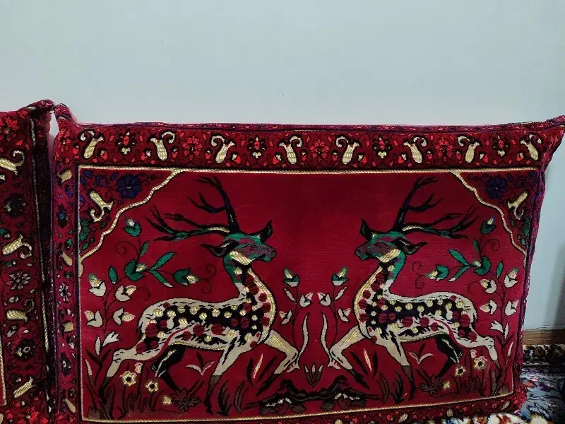 متکا|پشتی|شهرکرد, |دیوار