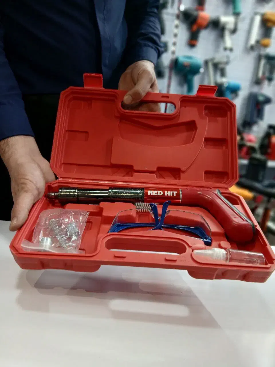 چاشنی زن ، تفنگ میخکوب ، میخ زن|ابزارآلات|ارومیه, |دیوار