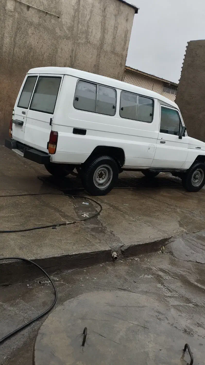 تویتا تروپی س اف|خودرو سواری و وانت|بانه, |دیوار