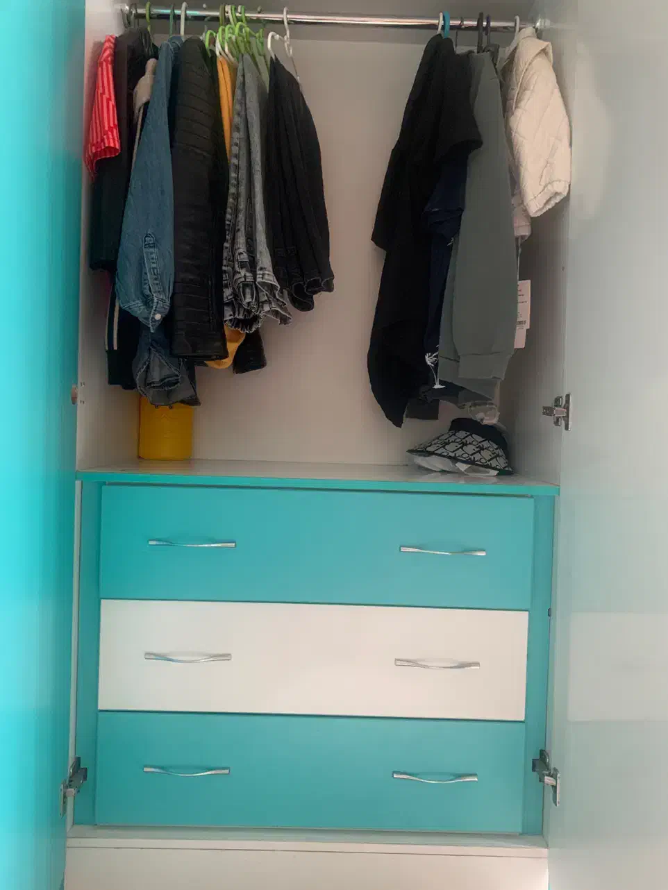 درحدنو|جاکفشی، کمد، دراور|اردبیل, |دیوار