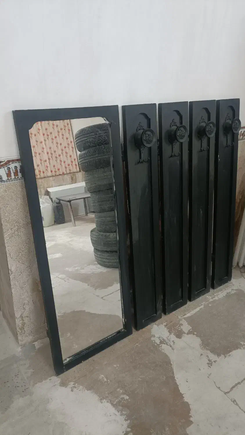 آینه و جا لباسی|آینه|همدان, |دیوار