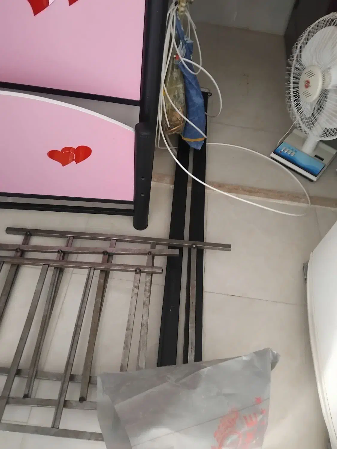 تخت|تخت و سرویس خواب|اقلید, |دیوار