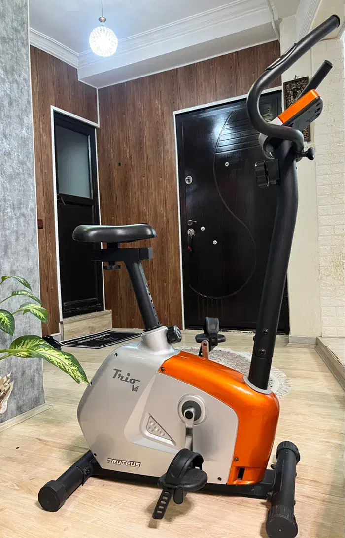 دوچرخه ثابت خانگی|تجهیزات ورزشی|قائمشهر, |دیوار