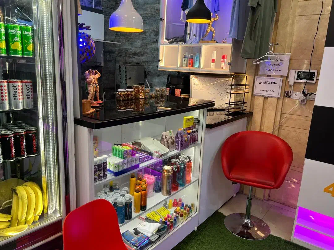 بوفه باشگاه اجاره داده می‌شود|اجارهٔ مغازه و غرفه|شیراز, شهرک فرهنگیان|دیوار