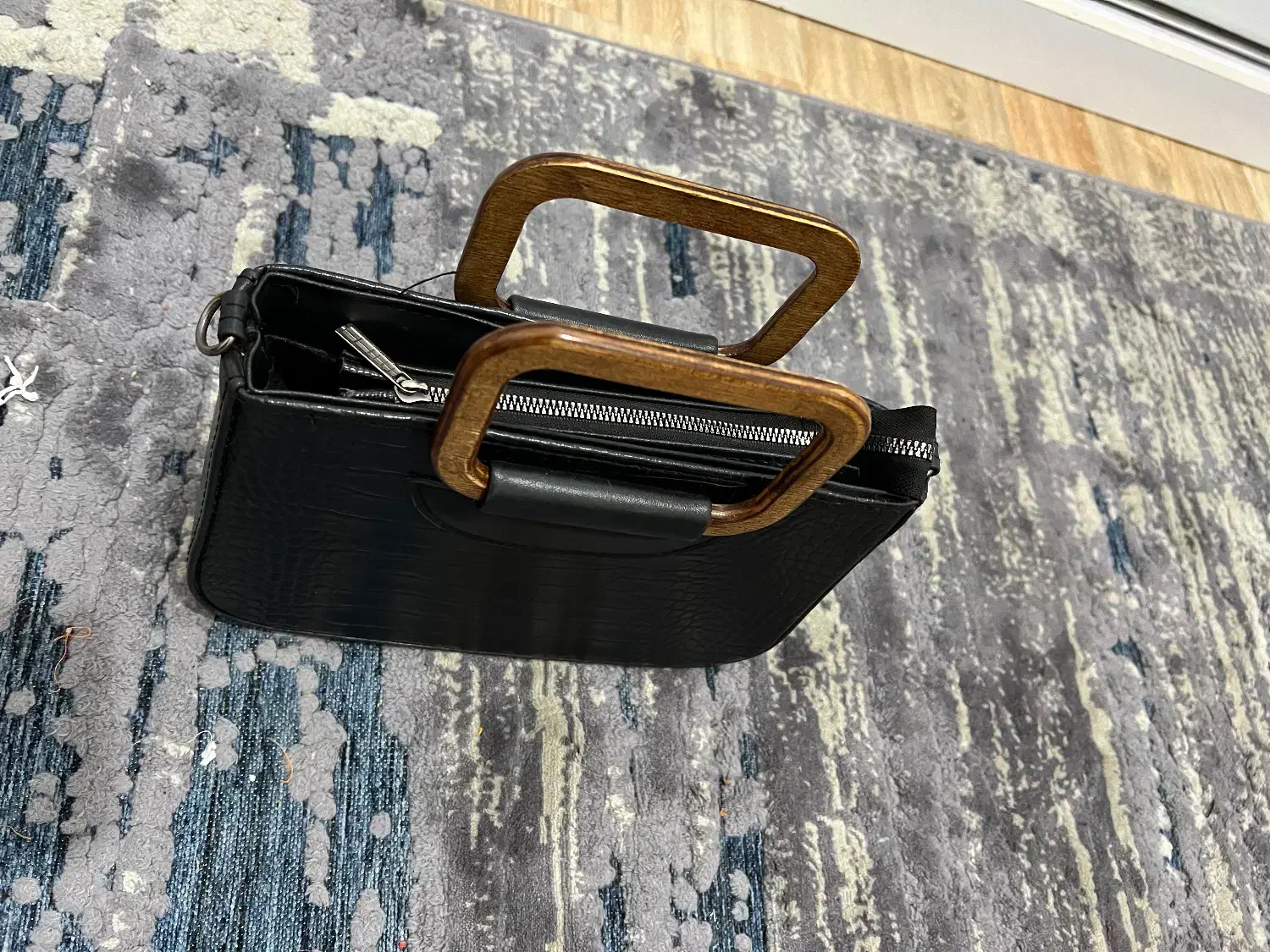 کیف زنانه|کیف، کفش، کمربند|ساری, |دیوار