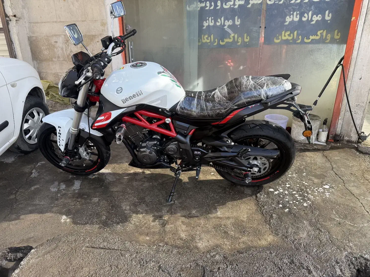 موتور بنلی 300|موتورسیکلت|خرمآباد, |دیوار