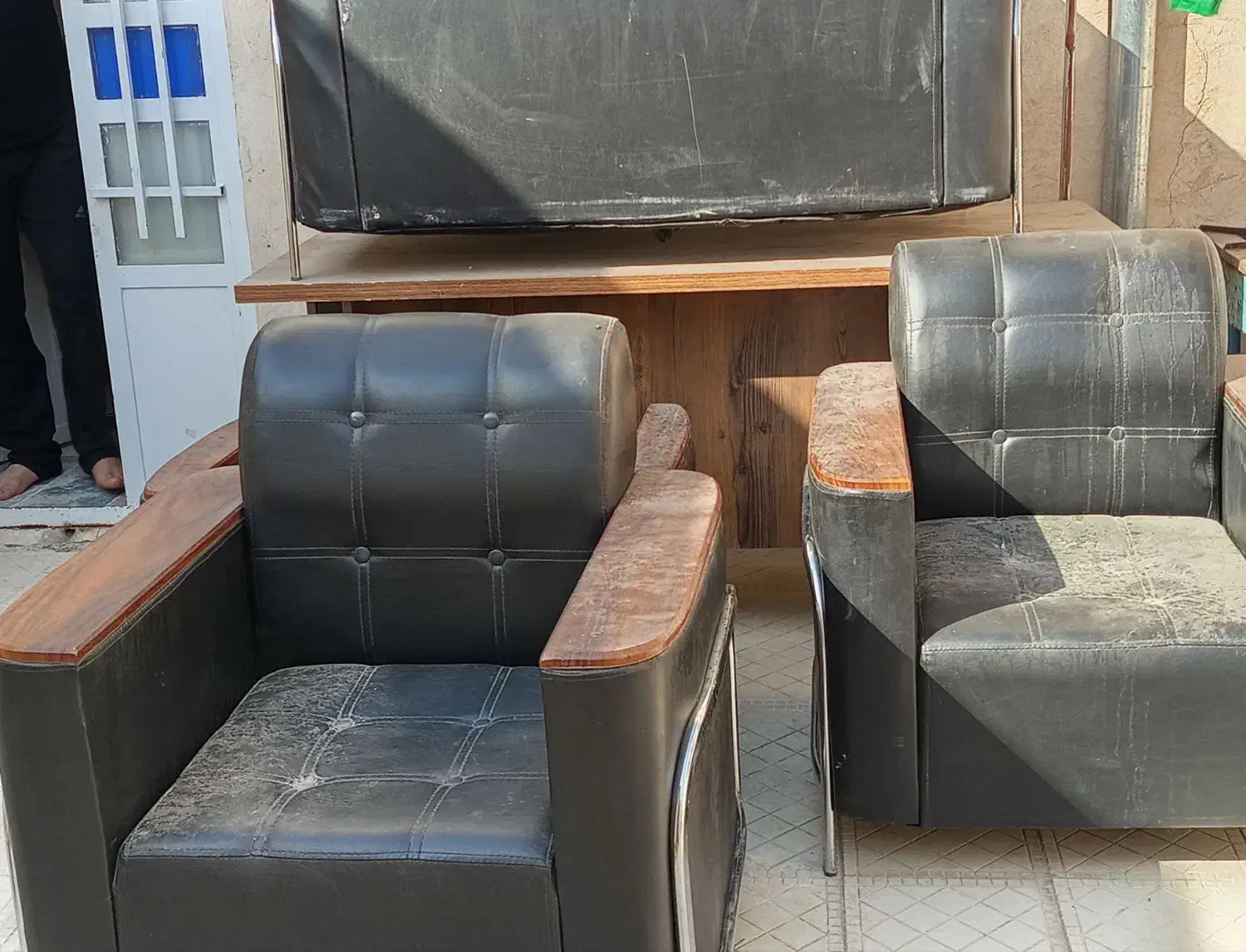 مبل  قیمت7 میلیون|مبلمان خانگی و میز عسلی|تربت‌حیدریه, پائین ولایت|دیوار