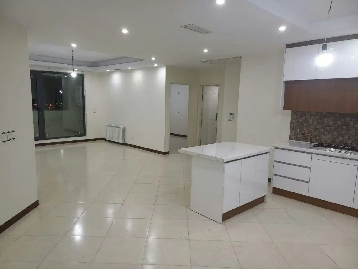 رهن کامل واحد ۱۰۸ متری خرازی ۱۳۰۰