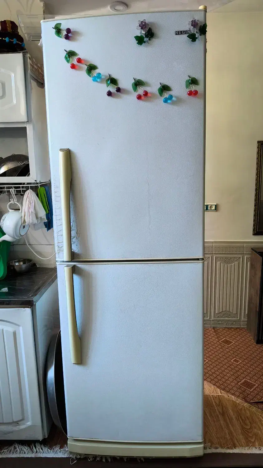 یخچال و فریزر نگین ۲۲ فوت ـ بسیار تمیز و سالم|یخچال و فریزر|خرمآباد, |دیوار