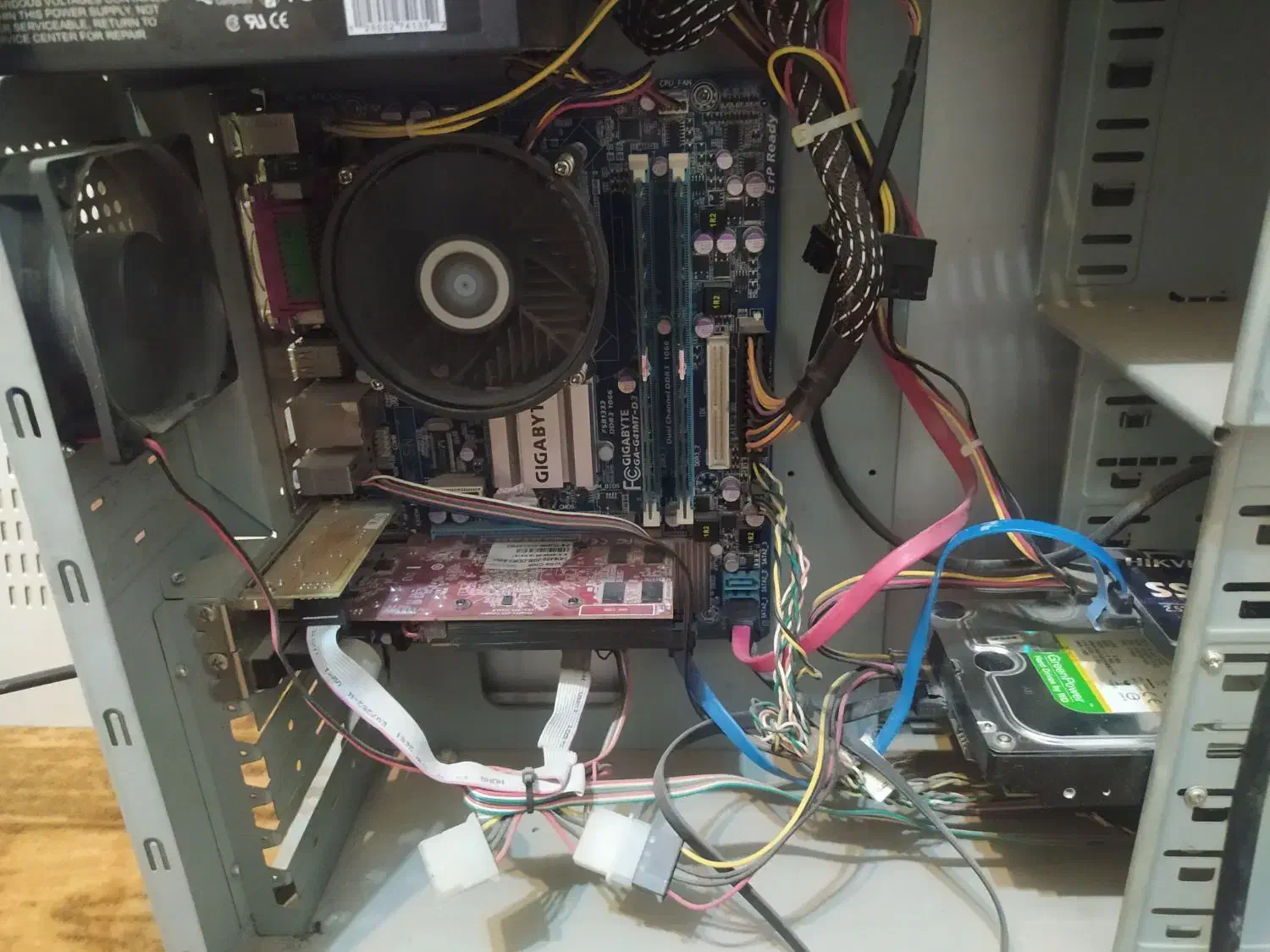 کیس و مانیتور قوی|رایانه رومیزی|اصفهان, دشتستان|دیوار