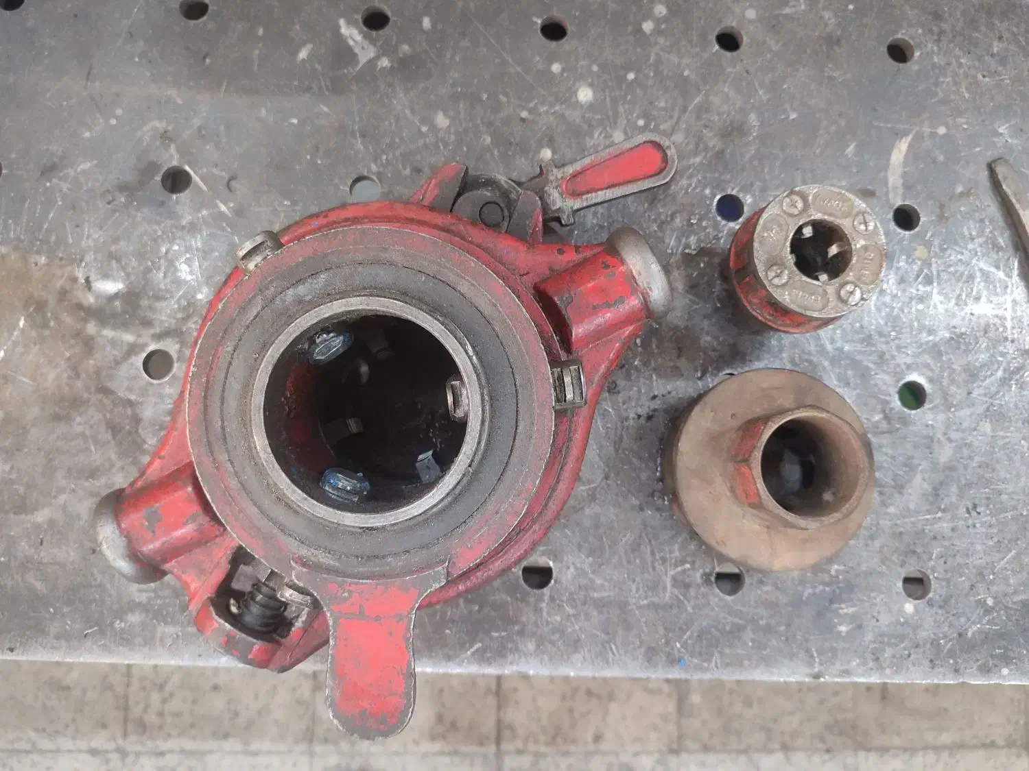 حدیده دستی|ابزارآلات|باقرشهر, |دیوار