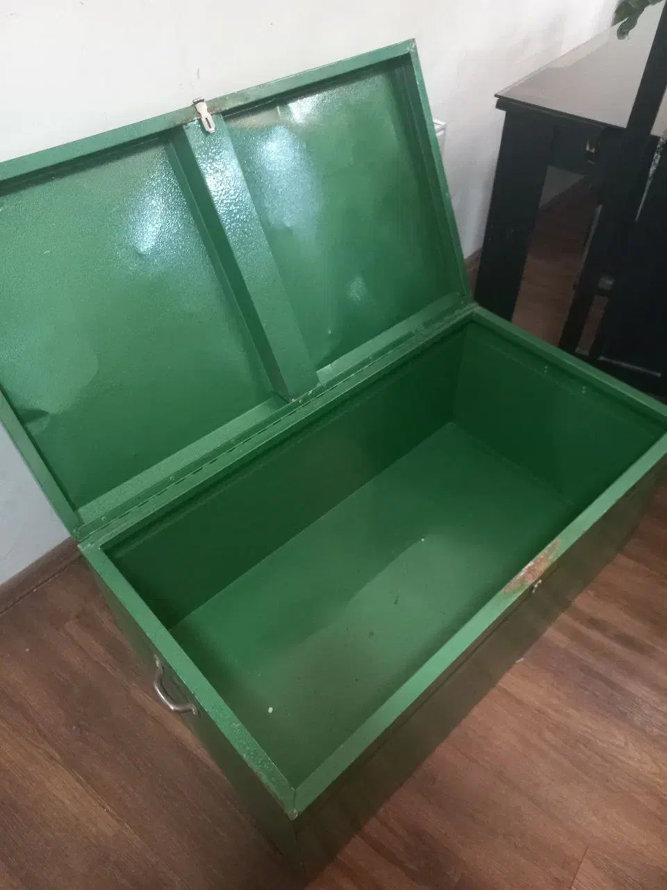 صندوق قدیمی|صنایع دستی و سایر لوازم تزئینی|مشهد, رضاشهر|دیوار