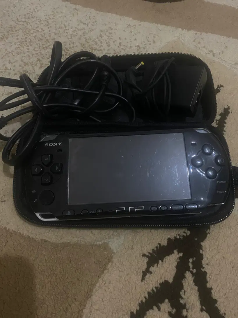 PSP3000|کنسول، بازی ویدئویی و آنلاین|رشت, چله خانه|دیوار