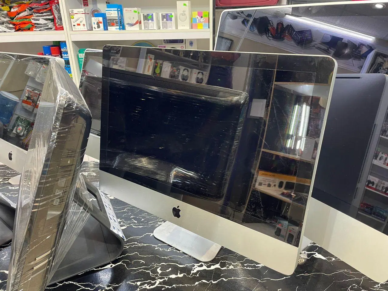 imac apple 24 inch|رایانه رومیزی|یزد, |دیوار