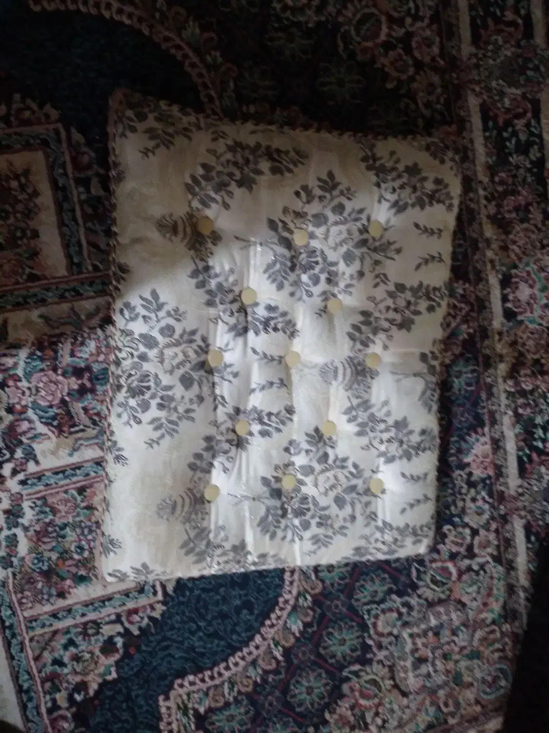 پشتی تکیه|پشتی|کرمان, |دیوار