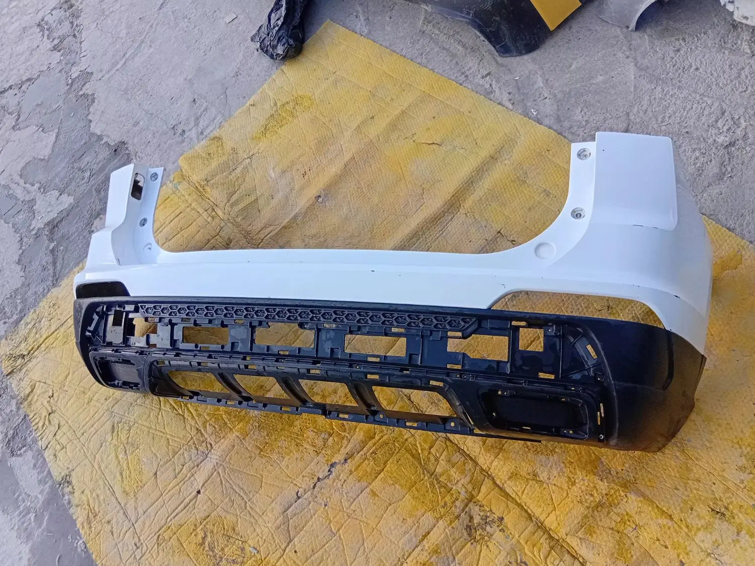 سپر عقب جلو فونیکس آریزو 8 ۶ gt فردا موتور sx5 چری|قطعات یدکی و لوازم جانبی|تهران, هاشمآباد|دیوار