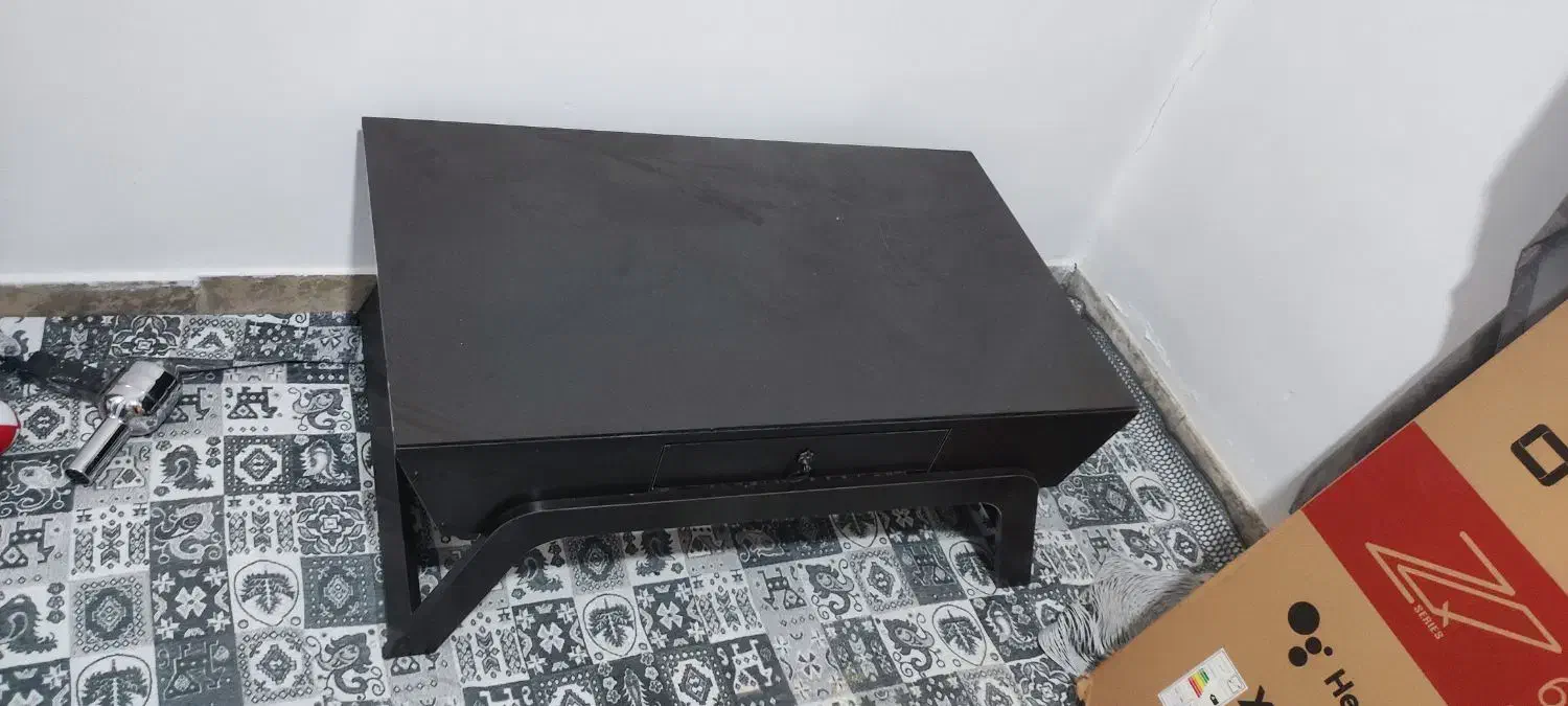 میز جلو مبلی و آباژور|مبلمان خانگی و میز عسلی|قرچک, زیبا شهر|دیوار