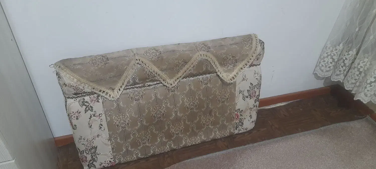 پشتی|پشتی|ساوه, |دیوار