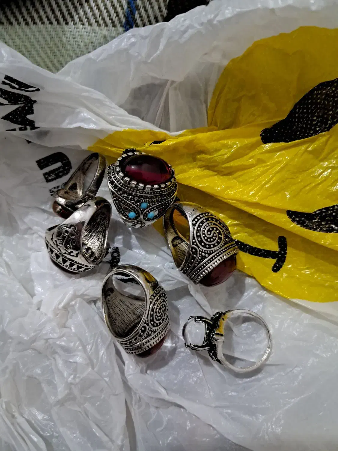 انگشتربدلی کاملا نو|بدلیجات|شیراز, شهرک نیروی انتظامی|دیوار