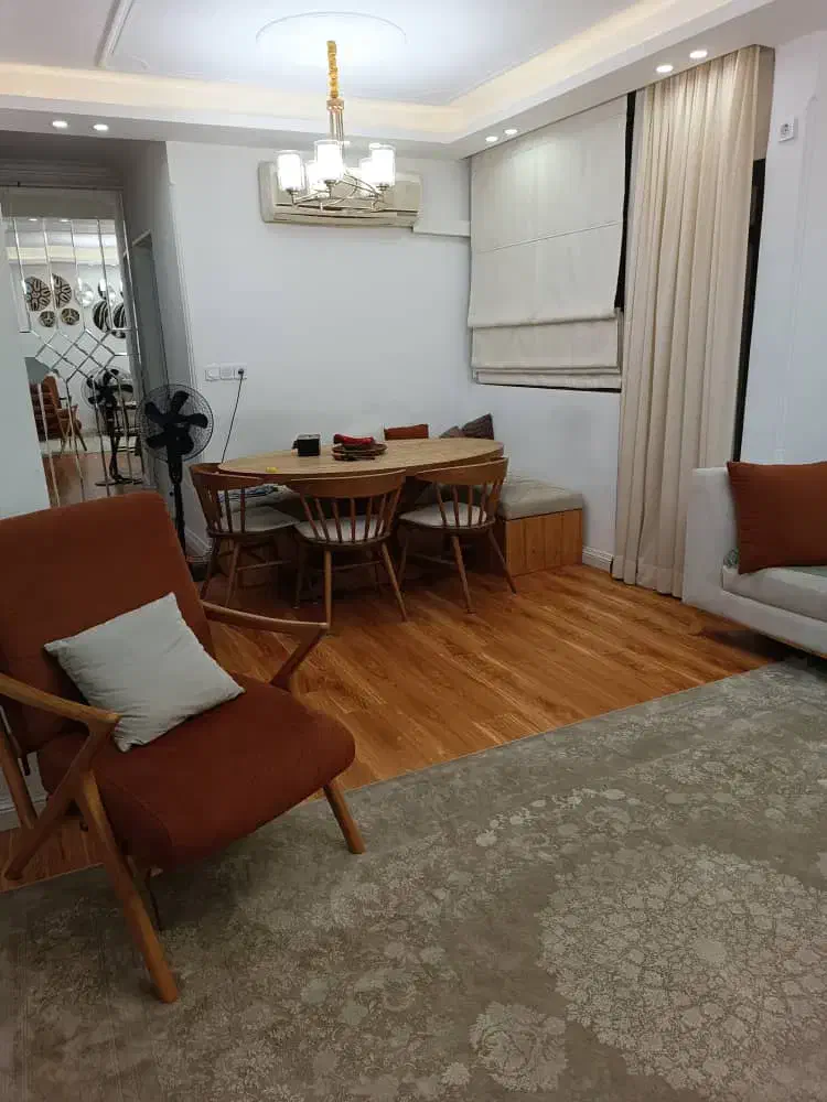 فروش واحد 83 متری اصلی گلسار خیابان 93|فروش آپارتمان|رشت, گلسار|دیوار