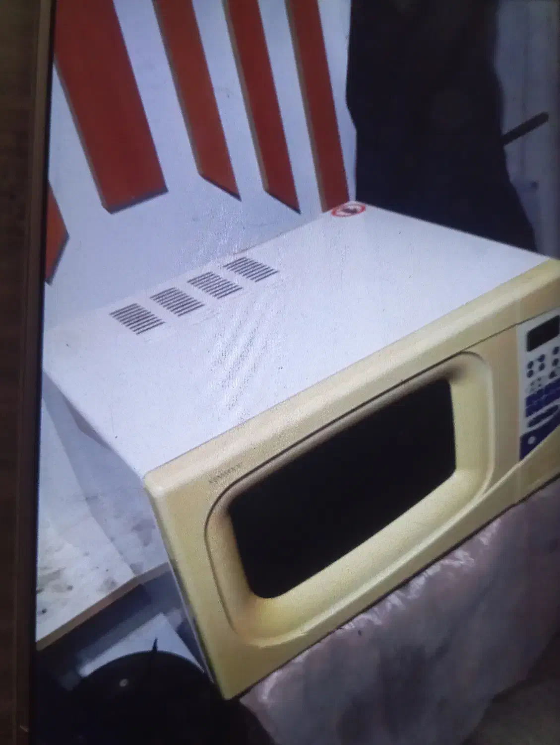 فروش مایکروفر 28 لیتری|اجاق گاز و لوازم برقی پخت‌وپز|رشت, پل تالشان|دیوار