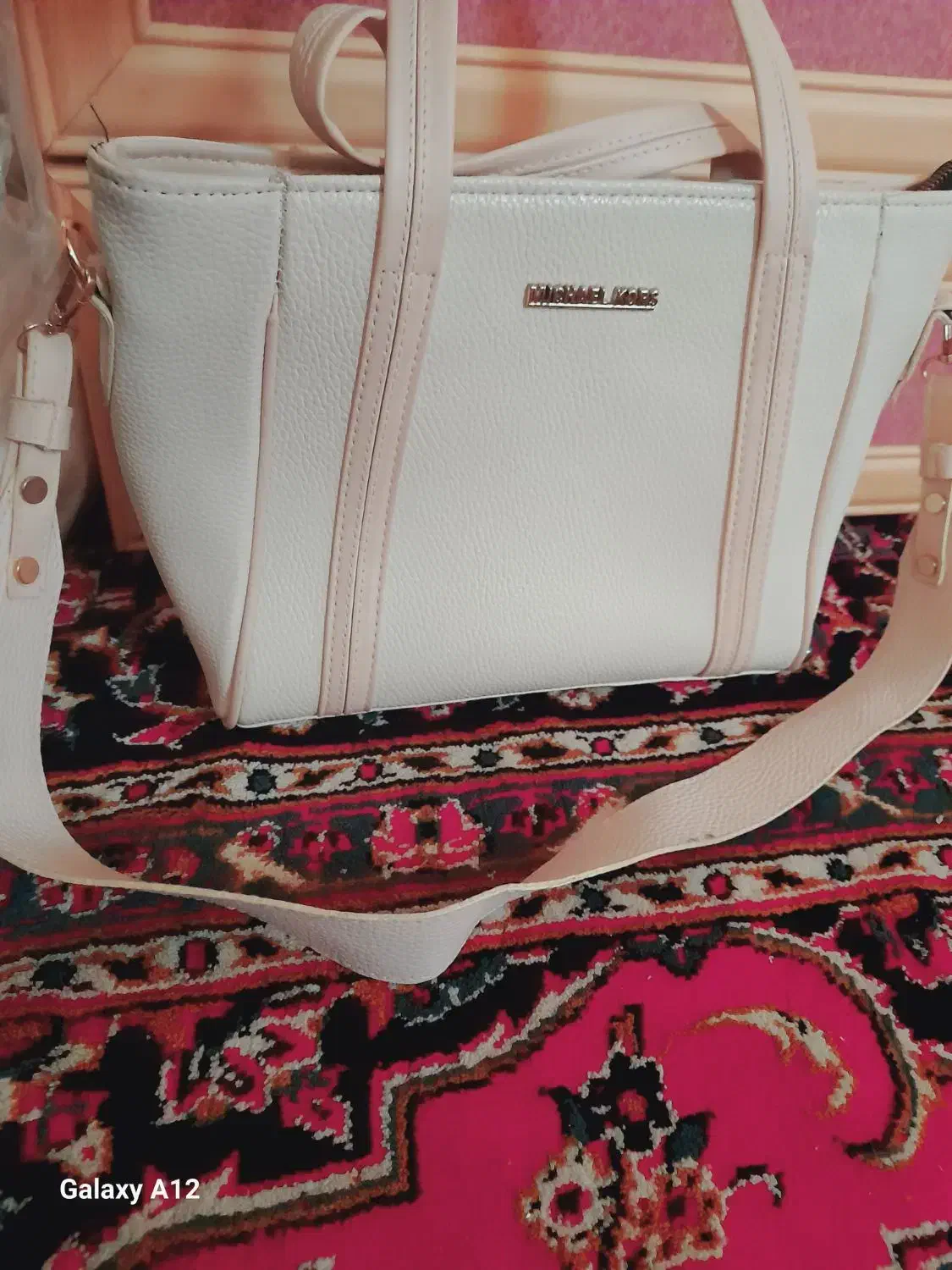 کیف سالم در حدنو|کیف، کفش، کمربند|کاشان, قطب راوندی|دیوار