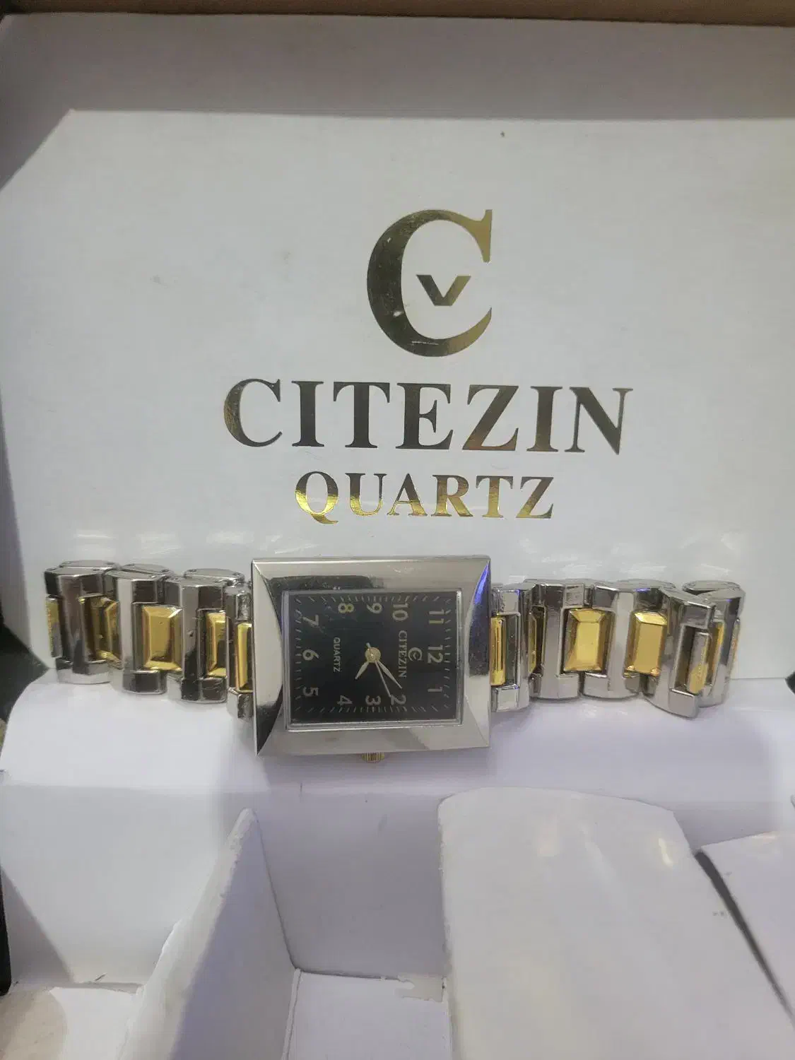 ساعت مچی اسپرت|ساعت|شاهینشهر, نظامی|دیوار