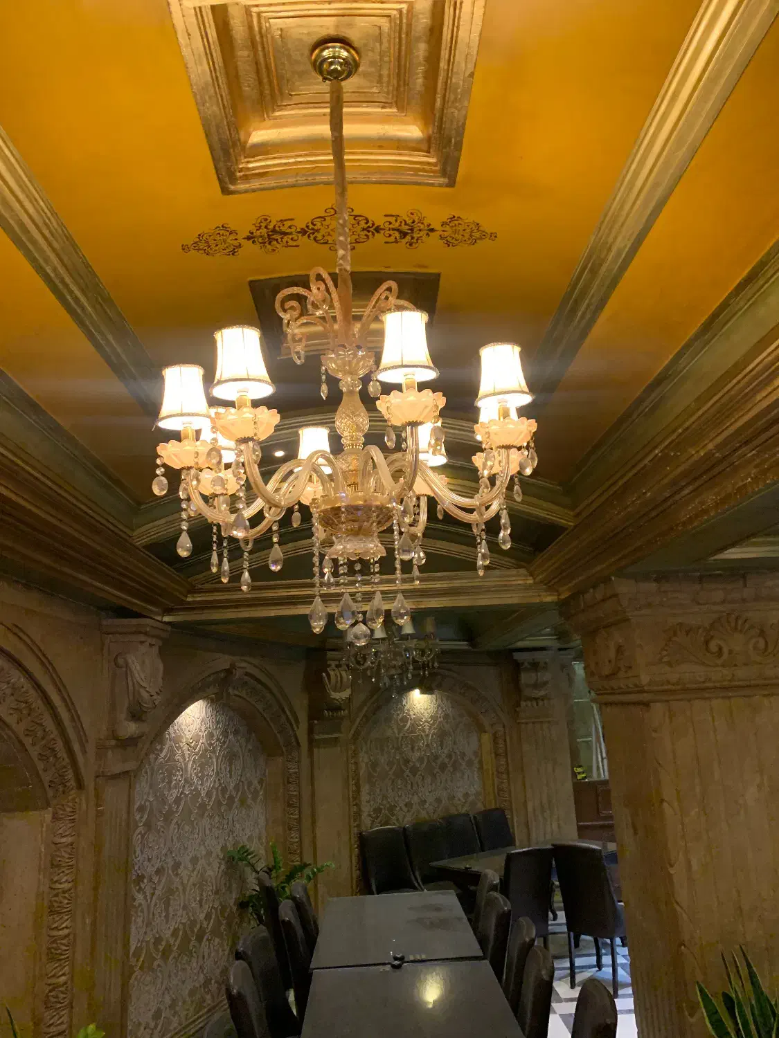 لوستر|لوستر و چراغ آویز|کرج, کوی مدرس|دیوار