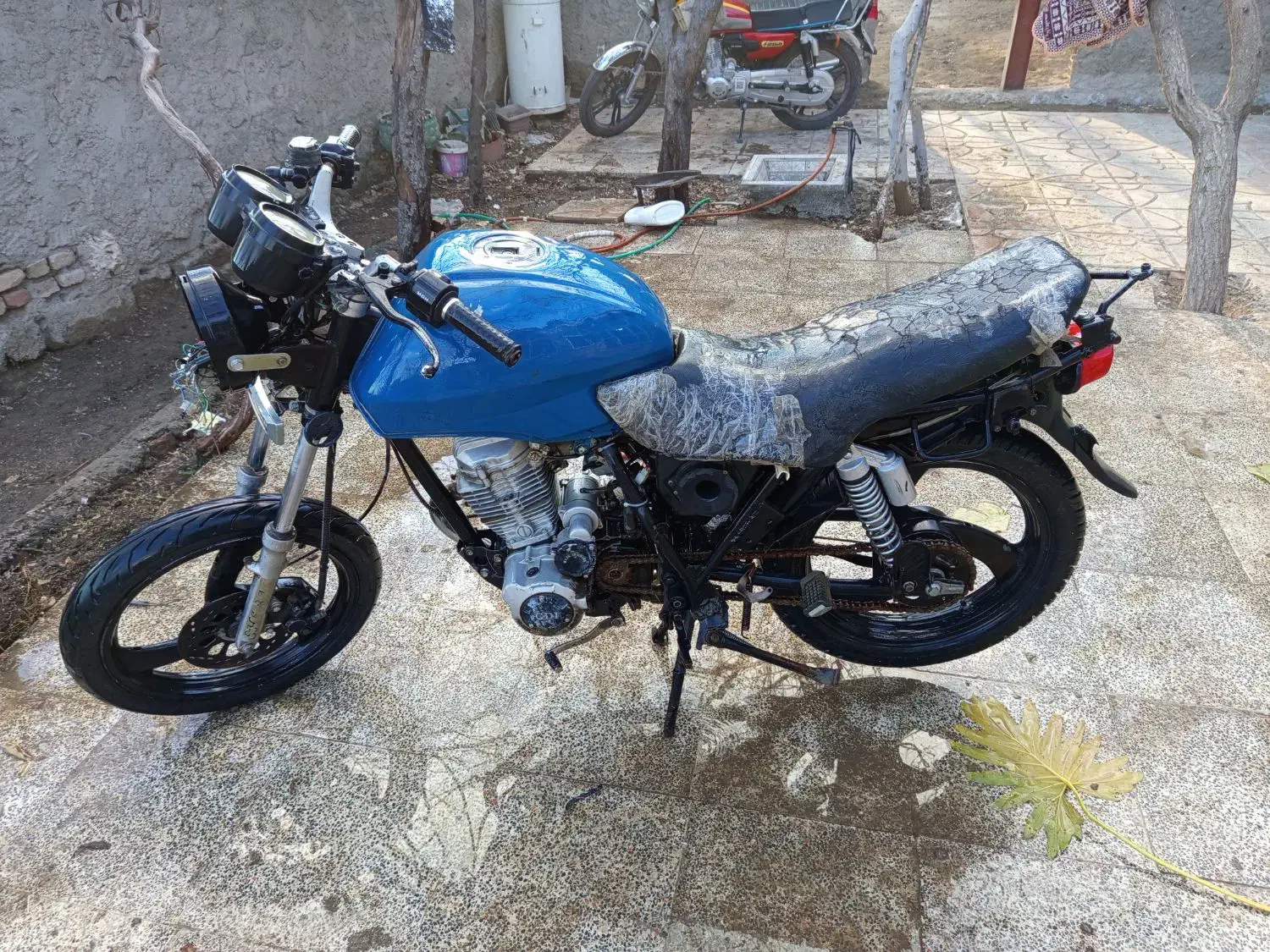 موتور سیکلت فروشی|موتورسیکلت|بافت, |دیوار