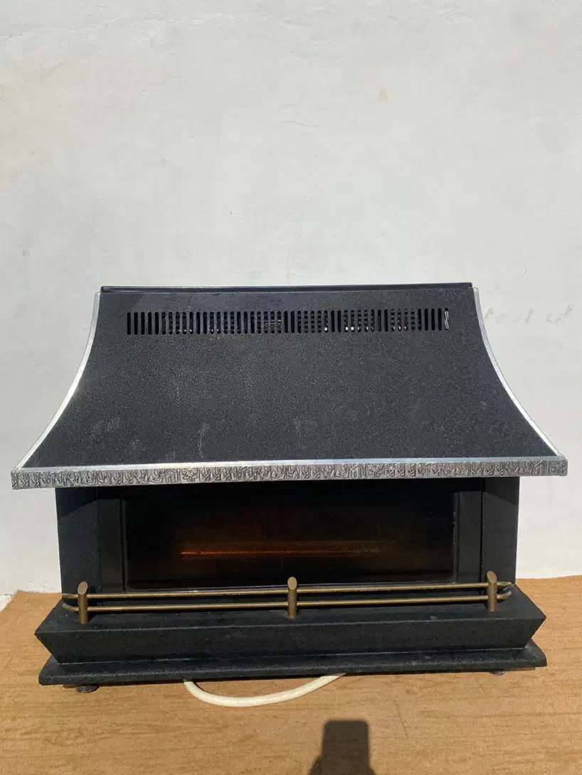 بخاری شومینه سالم و تمیز|بخاری، هیتر، شومینه|رشت, حومه رشت|دیوار