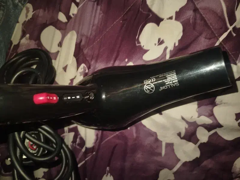 سشوار SALLONI|آرایشگاه و سالن‌های زیبایی|فردیس, شهرک ۱۱۰|دیوار