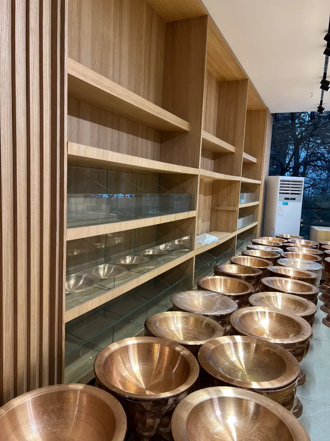 باکس شیشه ای آجیل فروشگاهی|فروشگاه و مغازه|تهران, پاسداران|دیوار