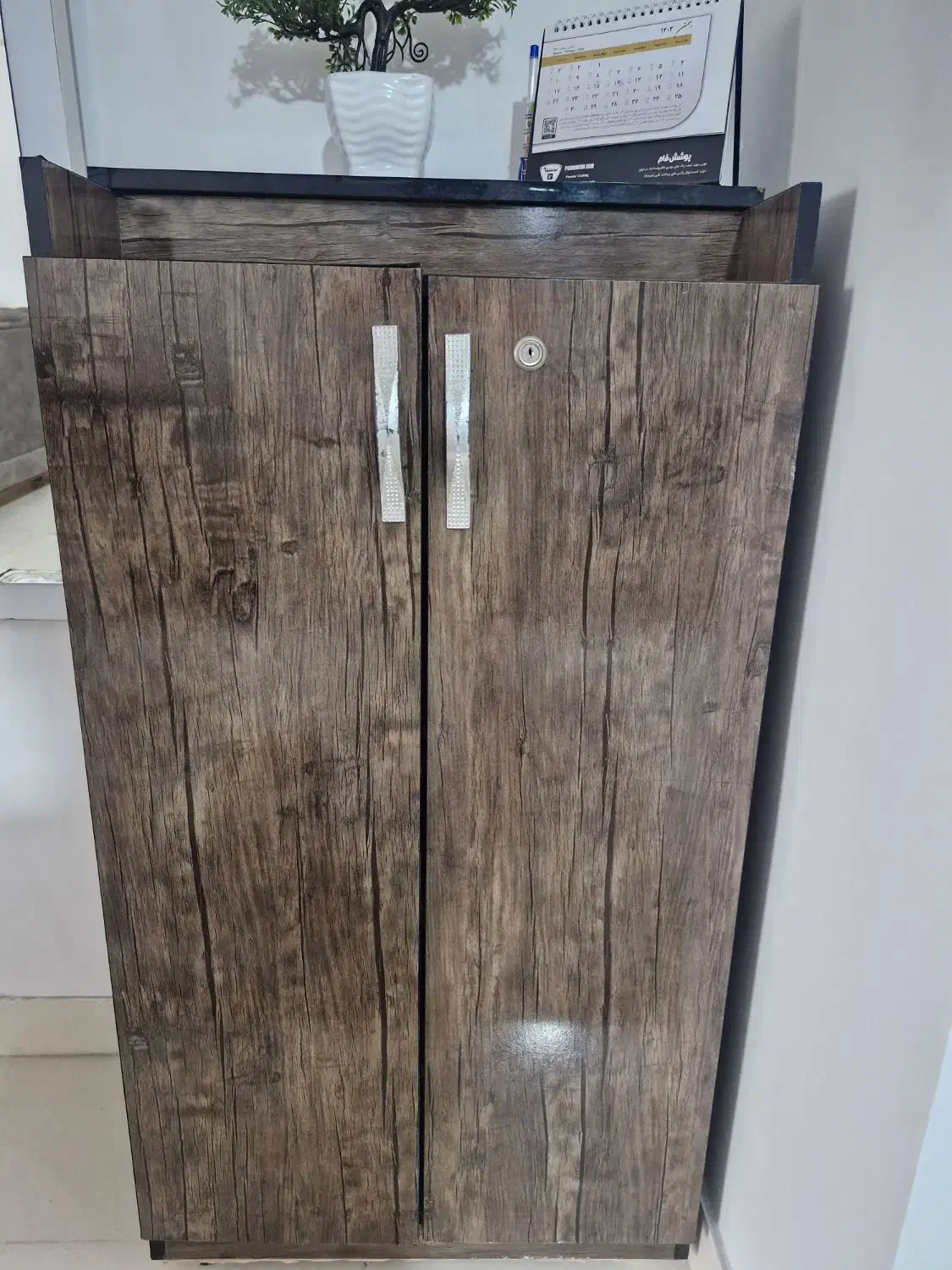 جاکفشی|جاکفشی، کمد، دراور|گرگان, |دیوار