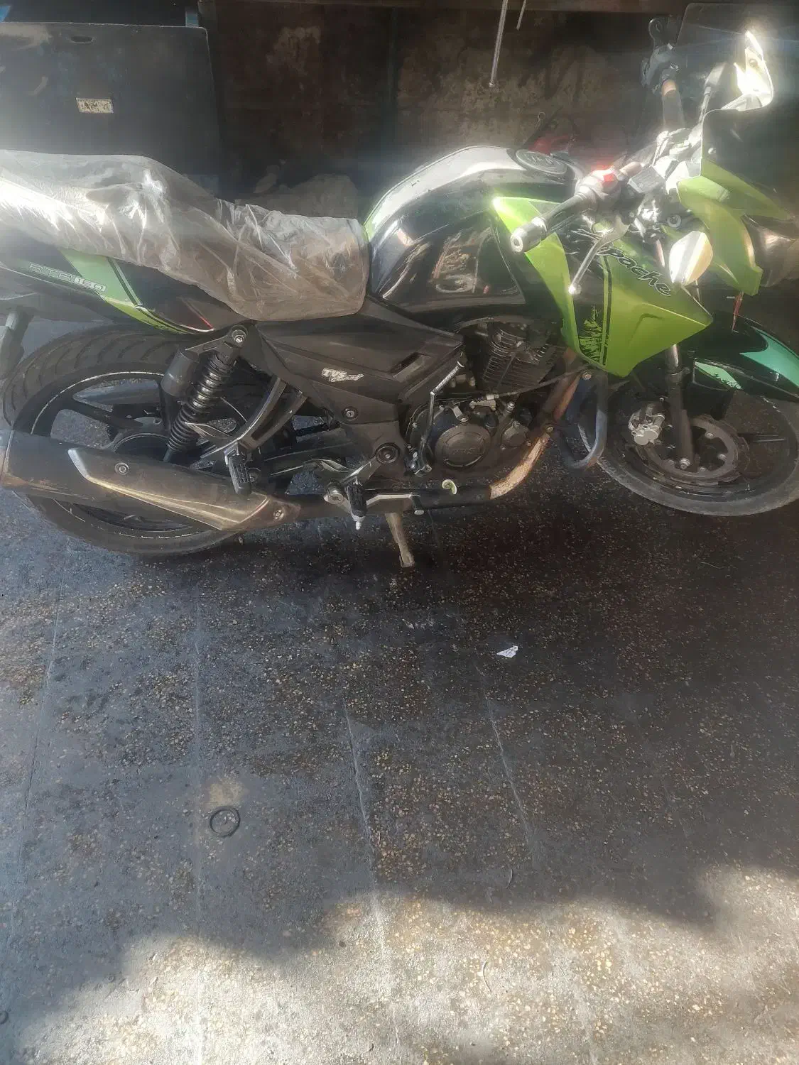 آپاچی160 مدل ۹۳|موتورسیکلت|مشهد, سرافرازان|دیوار