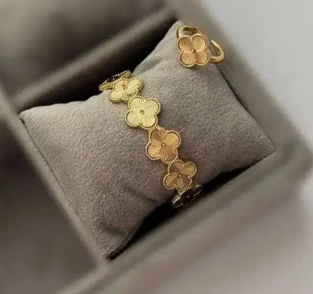 فروش ویژه ستهای طلا با شرایط استثنایی-حکمت کارت|جواهرات|پاوه, |دیوار