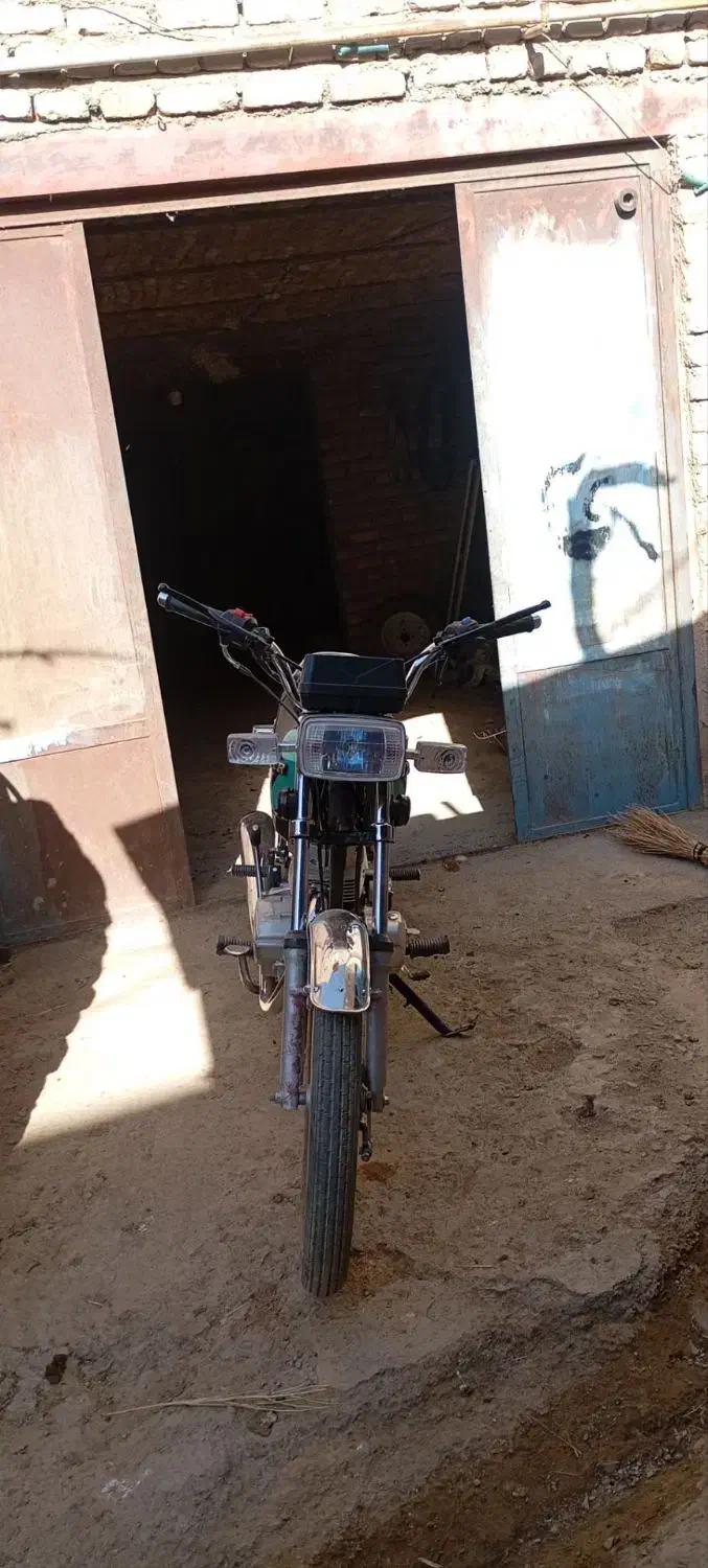 موتور 125 پرواز|موتورسیکلت|کاخک, |دیوار