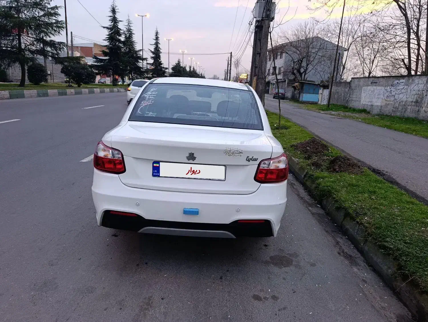 ساینا مدل 1403|خودرو سواری و وانت|رشت, نیروی دریایی|دیوار