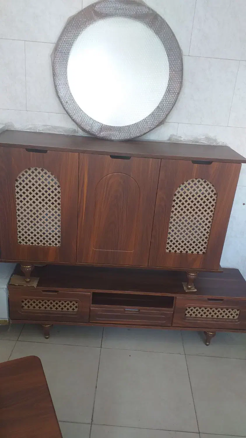 ایینه و کنسول (اقساط)|بوفه، ویترین، کنسول|رشت, دیانتی|دیوار