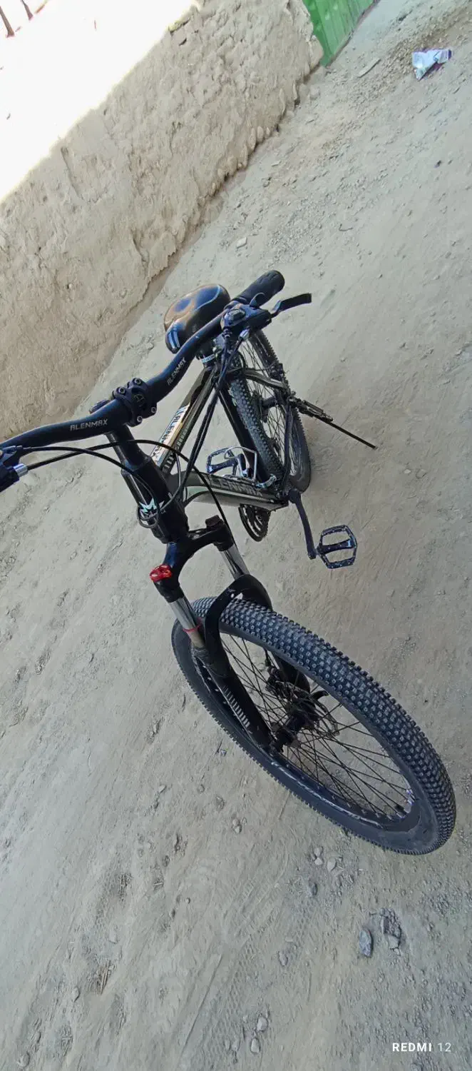 دوچرخه 24دنده ای|دوچرخه، اسکیت، اسکوتر|لار, |دیوار