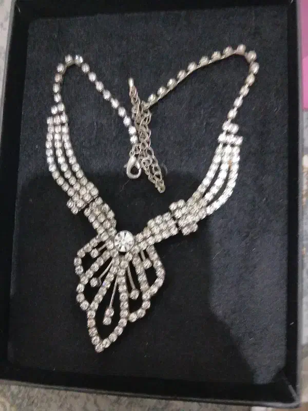 بدلیجات|جواهرات|قدس, شهرقدس|دیوار