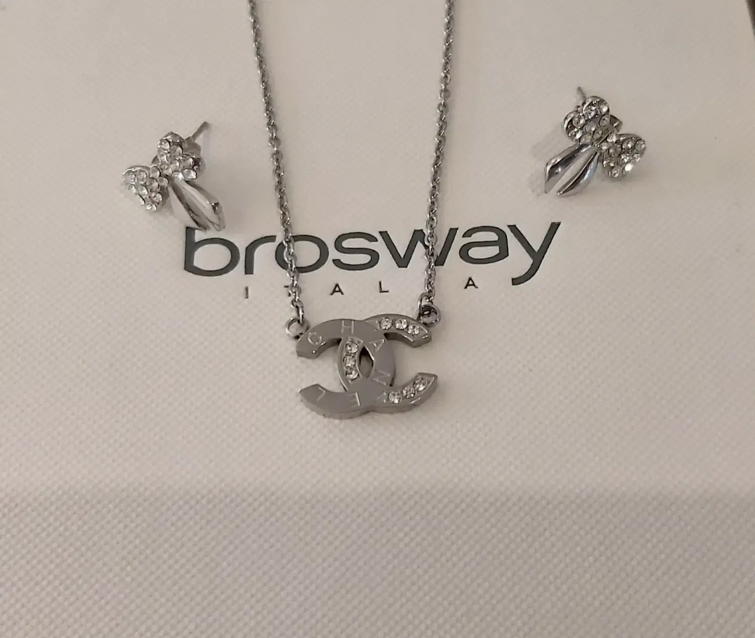 گوشواره و گردن بند استیل|بدلیجات|تهران, امیرآباد|دیوار