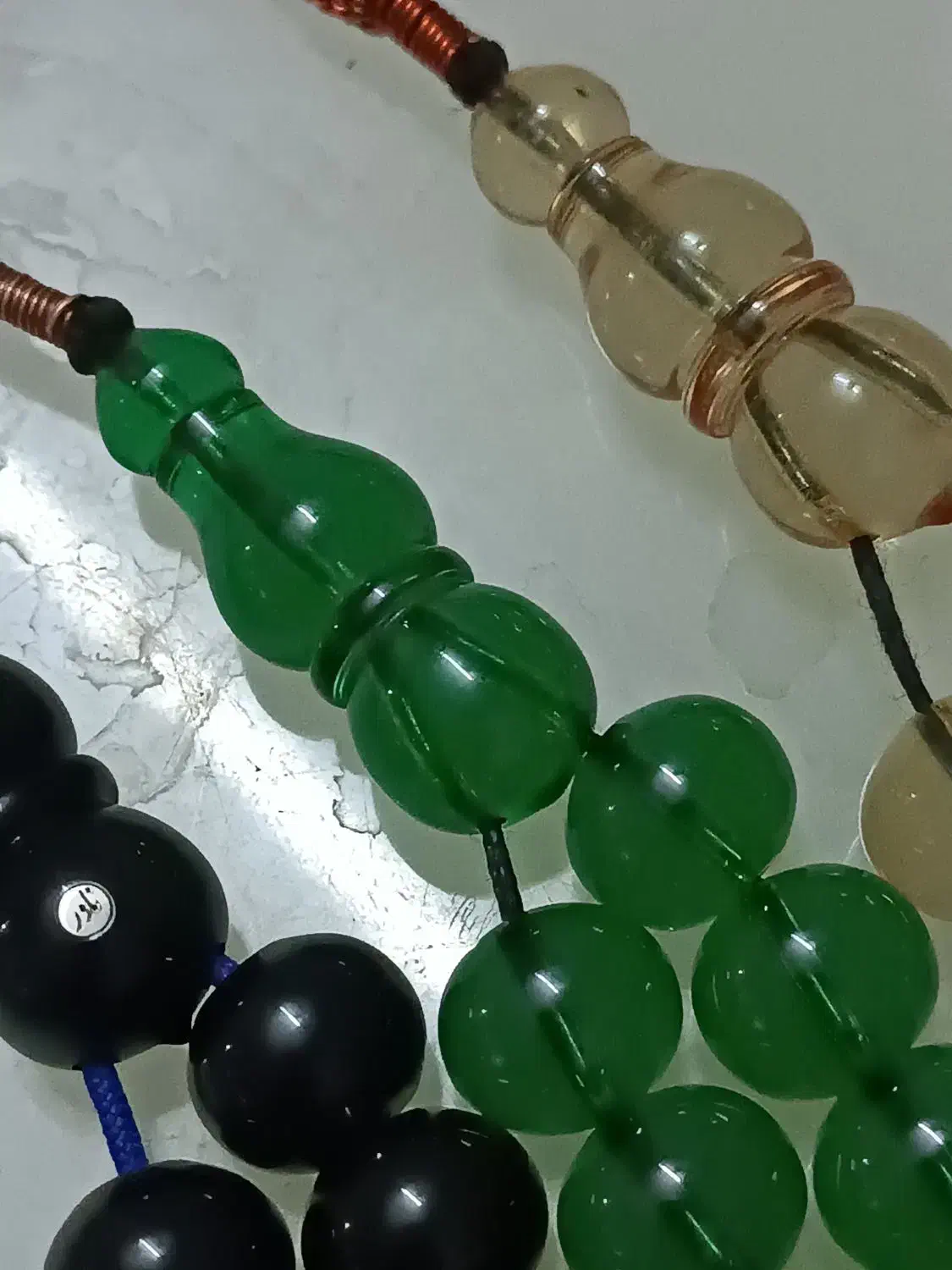 تسبیح سندلوس|بدلیجات|تبریز, |دیوار