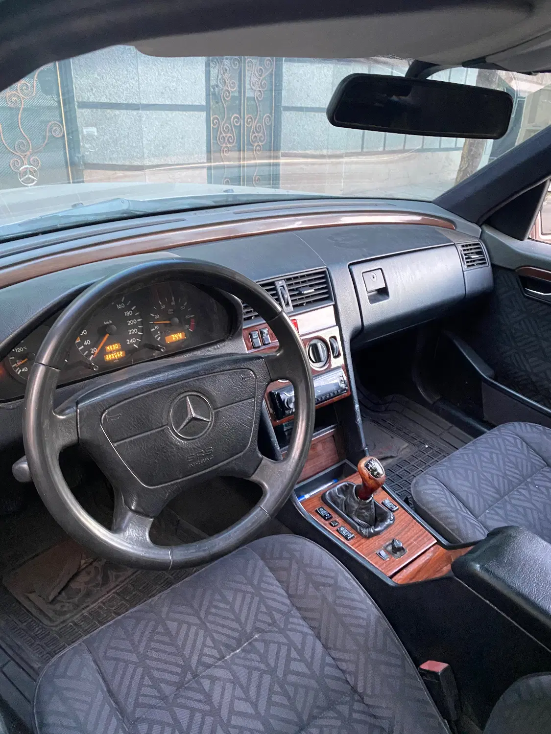 بنز C200 مدل ۹۴|خودرو کلاسیک|تهران, دریا|دیوار