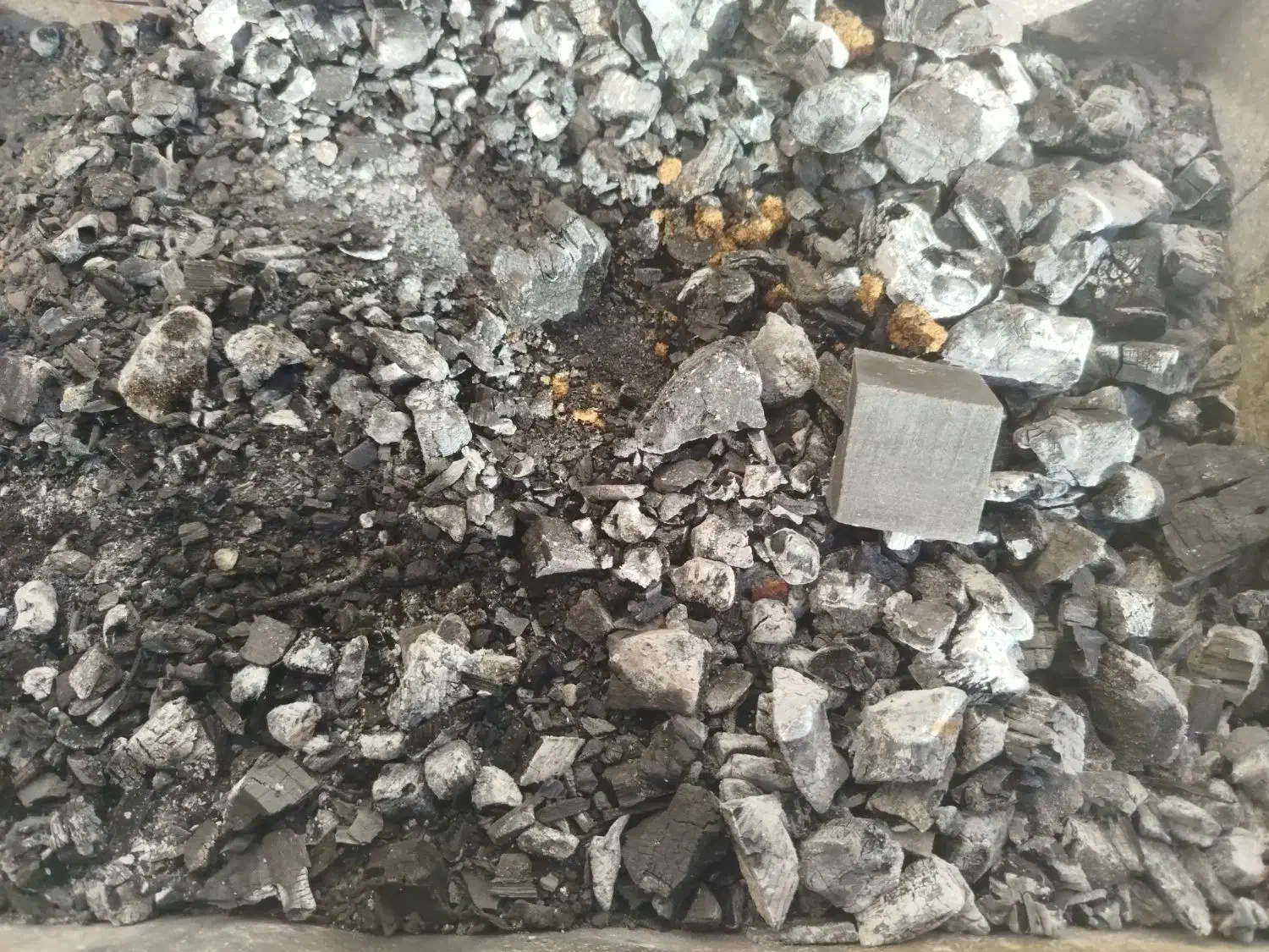 زغال سیب و ژل خمیر آتشزا معجزه|عمدهفروشی|شاهینشهر, ۹ دی|دیوار