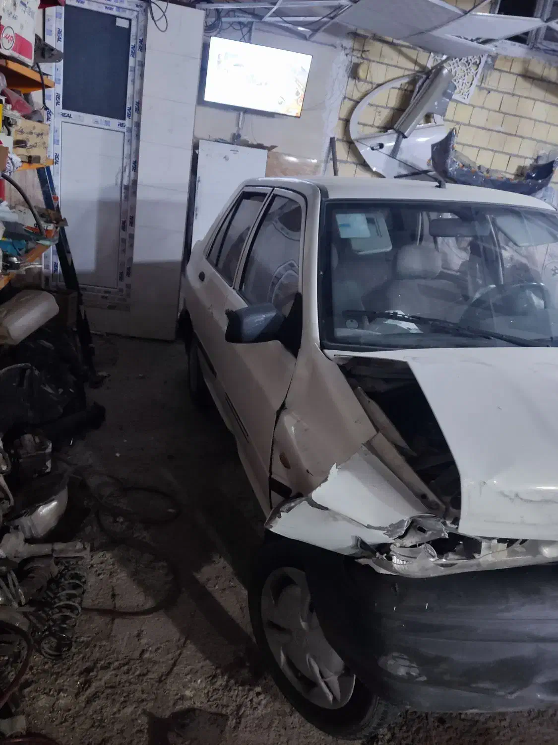 پراید 96 تصادفی|خودرو سواری و وانت|رباطکریم, رباطکریم|دیوار