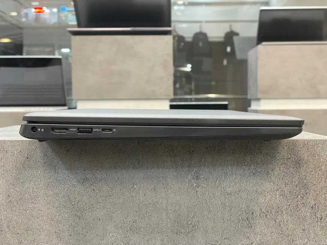 DELL LATITUDE 3520 i7-11 2GB NVIDIA / irix لپ تاپ|رایانه همراه|تهران, بلوار کشاورز|دیوار