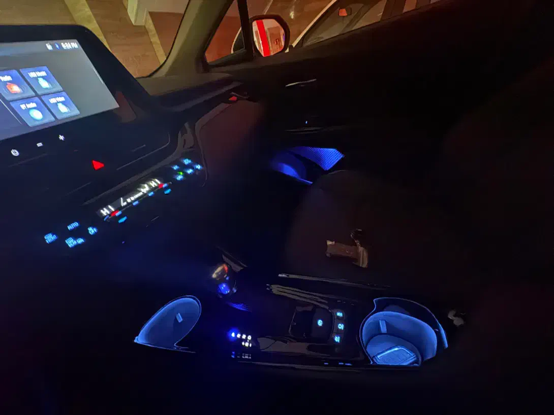 تویوتا chr 2024|خودرو سواری و وانت|سیرجان, |دیوار