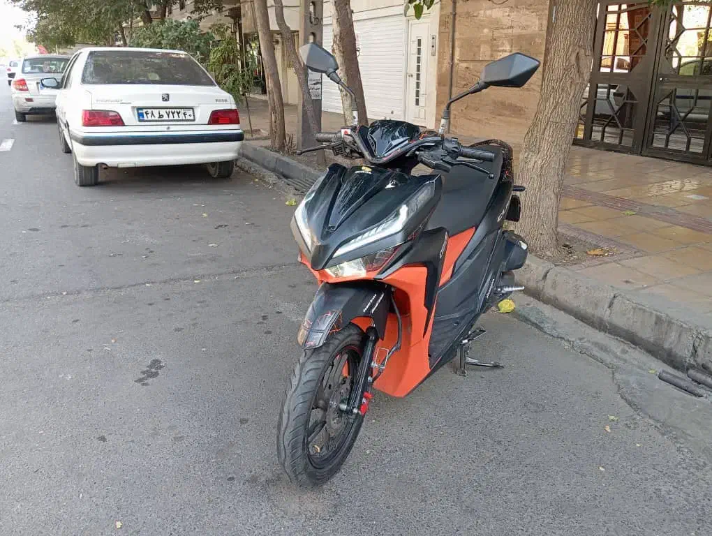 طرح کلیک هانی موتور ۱۸۰سی سی|موتورسیکلت|تهران, شارق|دیوار