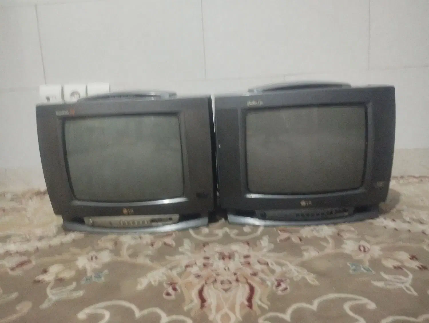 تلویزیون|تلویزیون و پروژکتور|قم, وادی السلام|دیوار