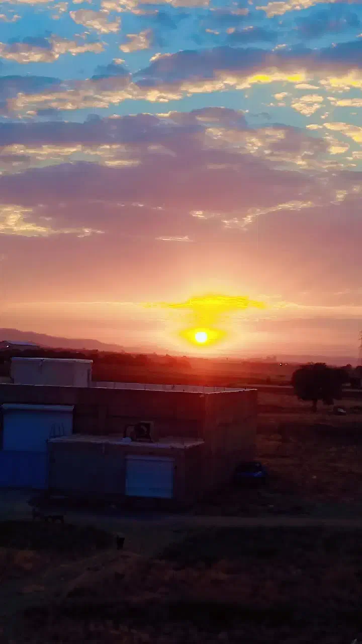 مدارکم گم کردم .کیف مدارکم سرمه ای  بود|اشیا|همدان, |دیوار